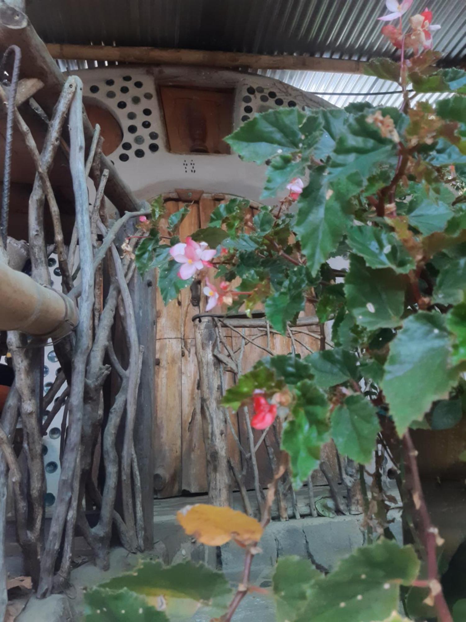 Earthship Atitlan ξενώνας San Marcos La Laguna Εξωτερικό φωτογραφία